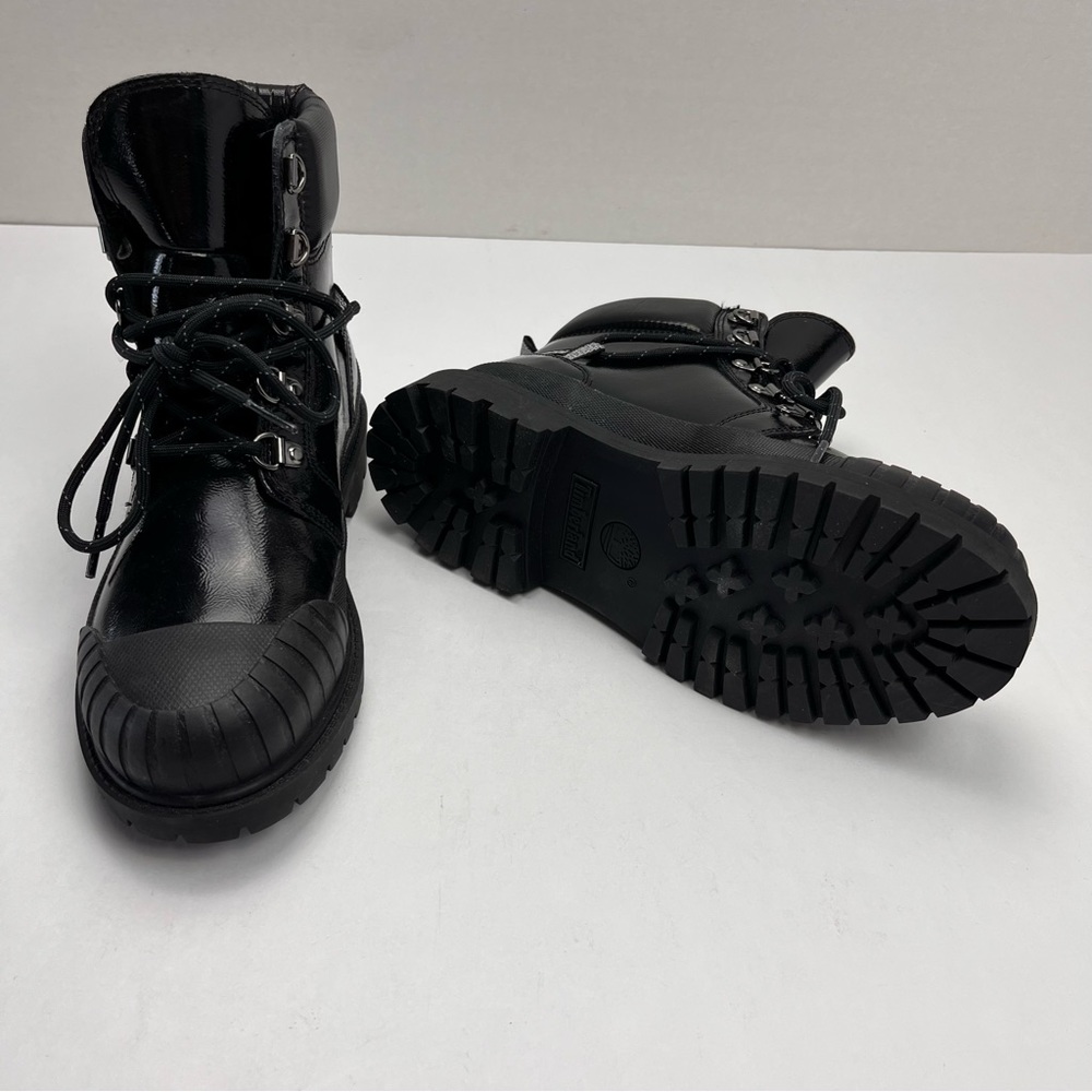 Timberland Women SZ 7 Black Waterproof Boots Heritage Rubber Toe Lace Up Lug NEW